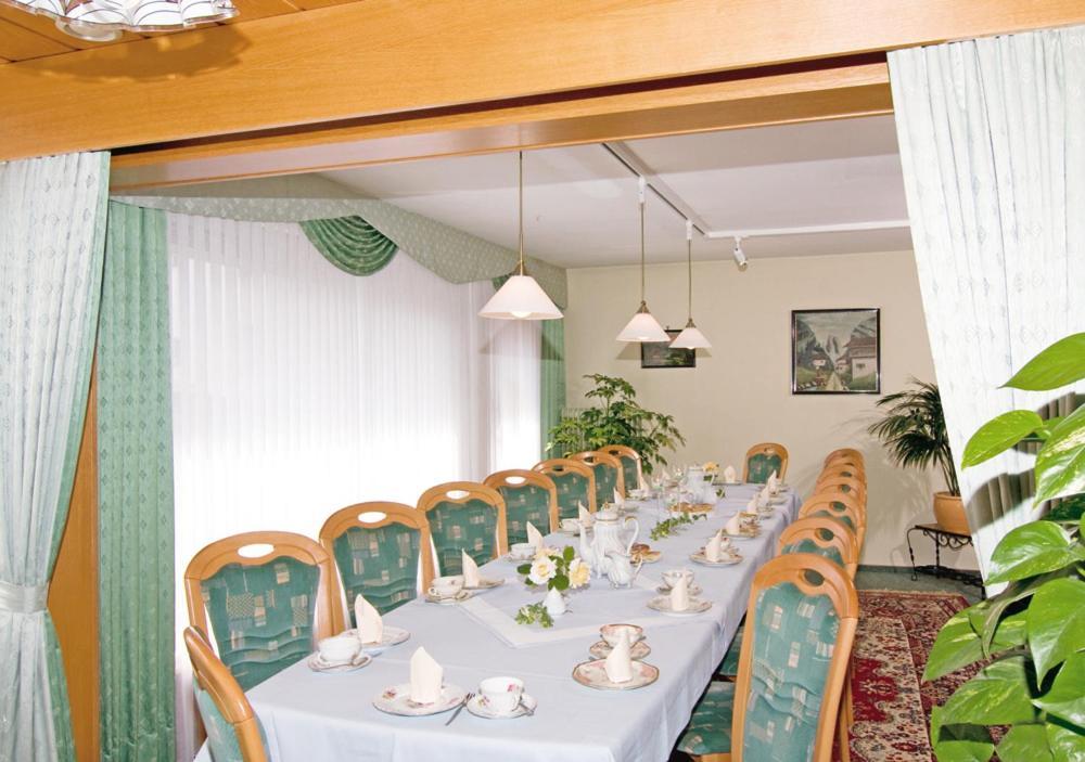 Landgasthaus Hoffmeister Hehlen Exterior photo